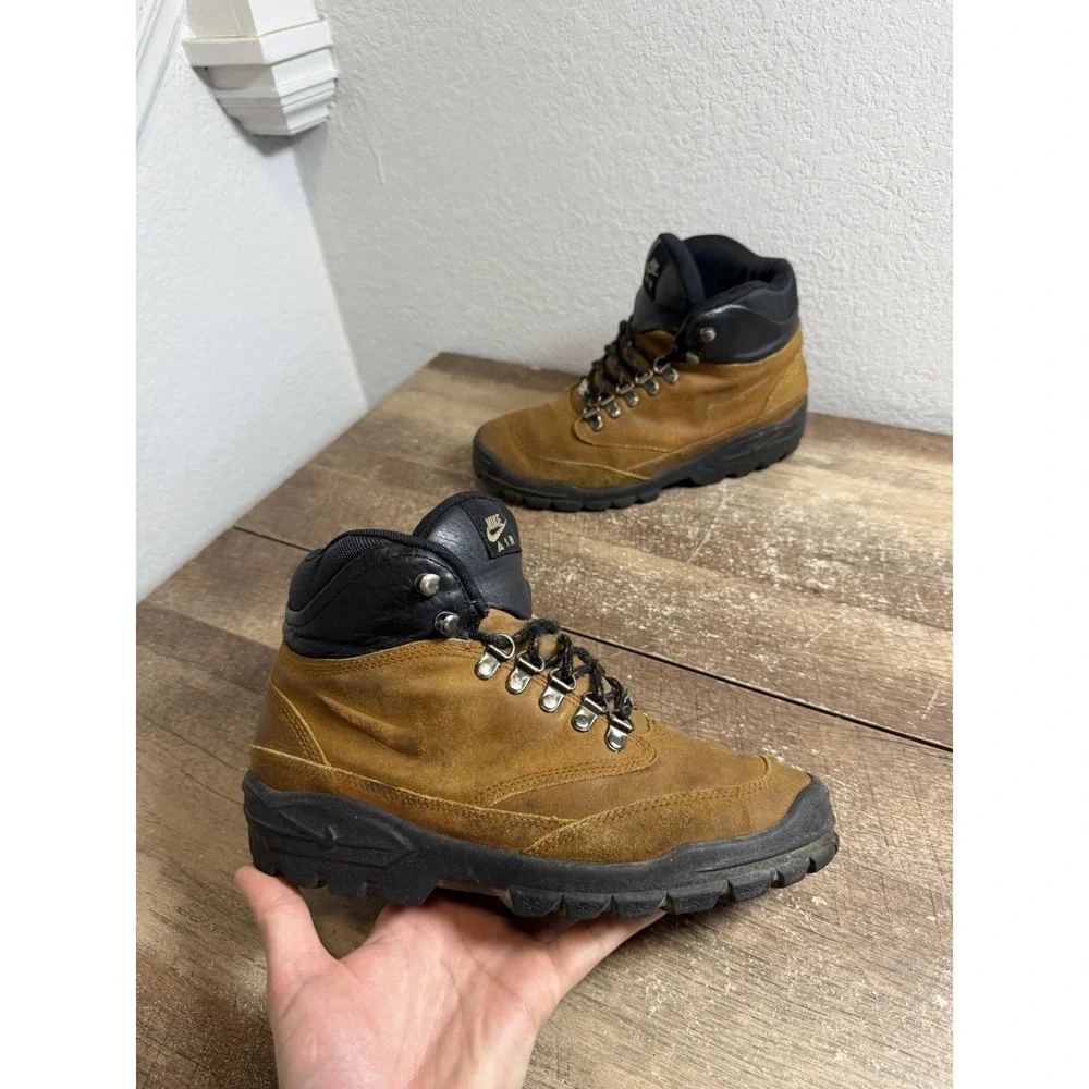 Nike Vintage ACG Chocolate Brown‎ Suede Hiking Boots Mens Sz 7.5 Rare